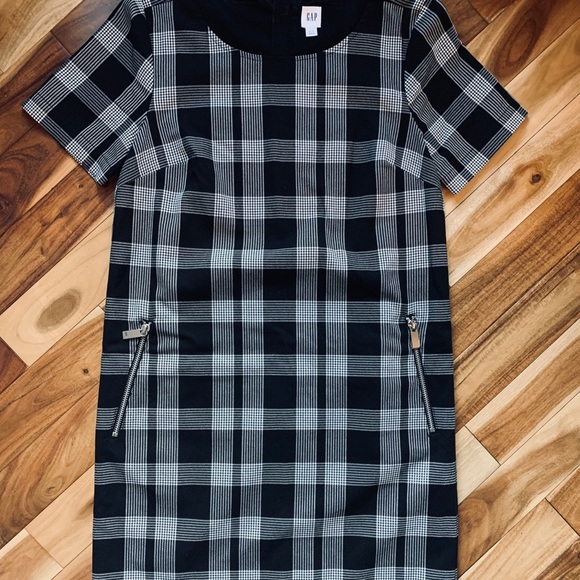 GAP Plaid Shift Dress - size XS - Picture 2 of 5